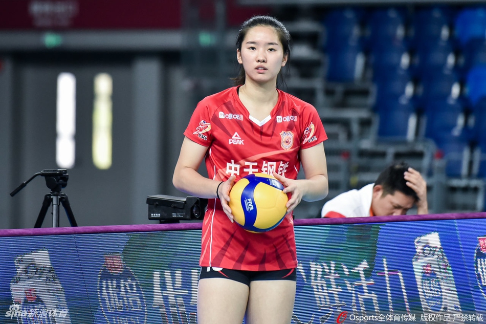 联赛江苏女排0-3福建