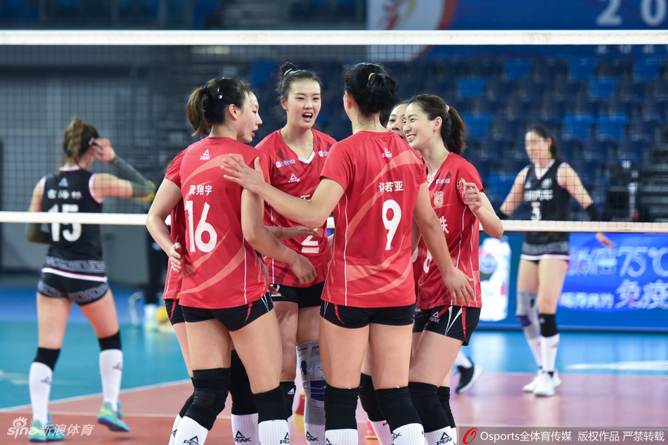 江苏女排3-0北京晋级六强