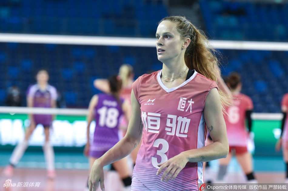 朱婷16分天津女排3-0广东