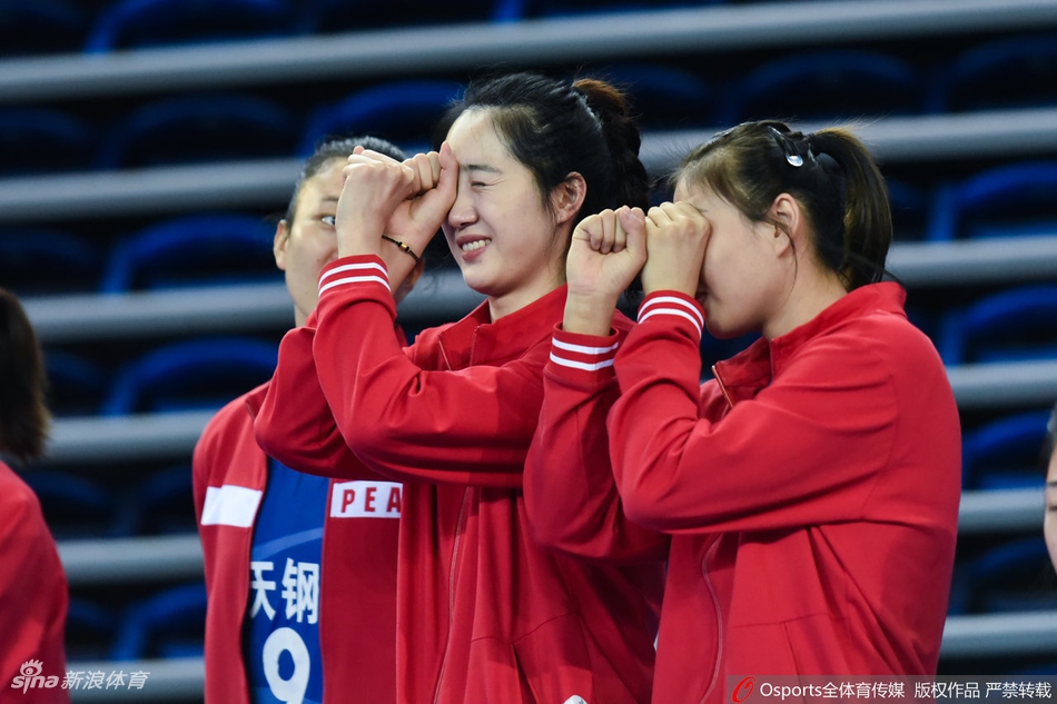 朱婷休战天津女排3-2江苏女排