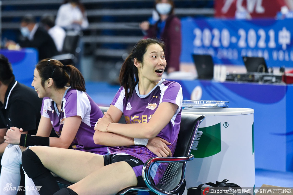 朱婷休战天津女排3-2江苏女排
