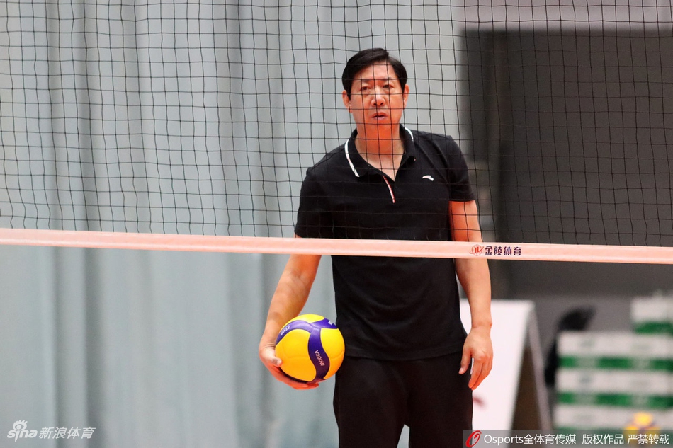 天津女排训练备战联赛决赛