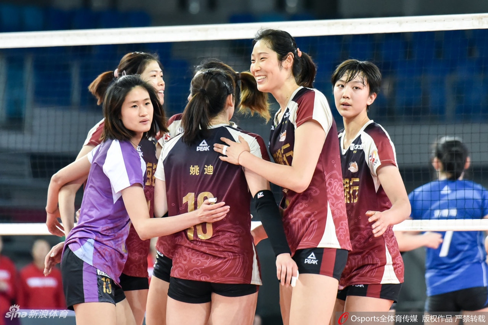 排超决赛天津女排3-1江苏夺冠