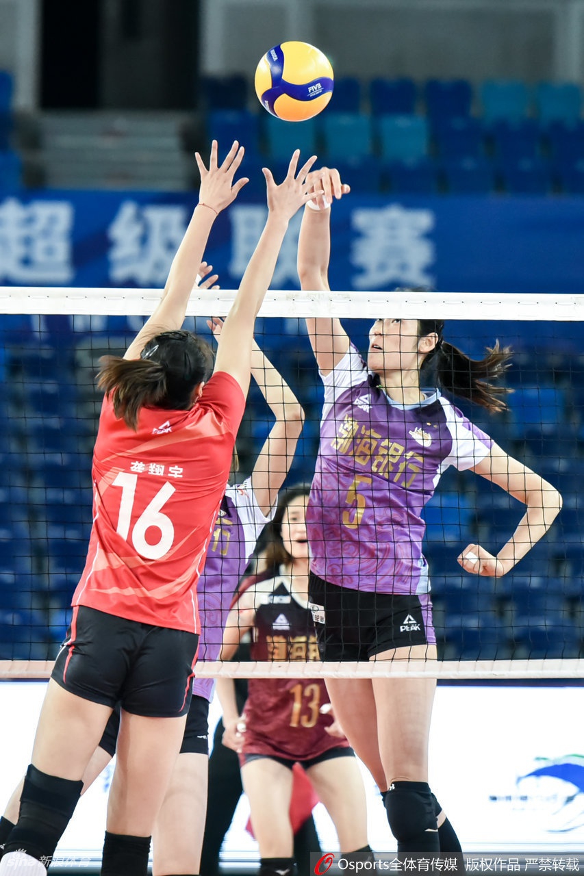 排超决赛首回合天津女排1-3江苏