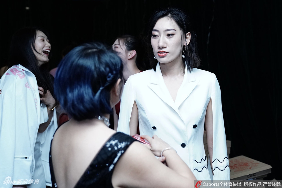 排超全明星红毯后台花絮