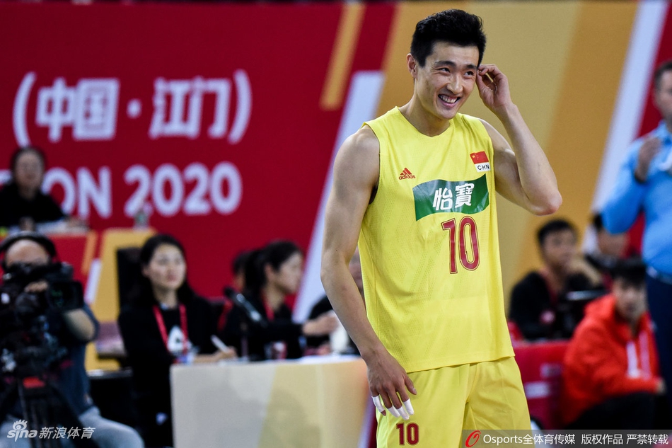 奥运资格赛中国男排0-3伊朗