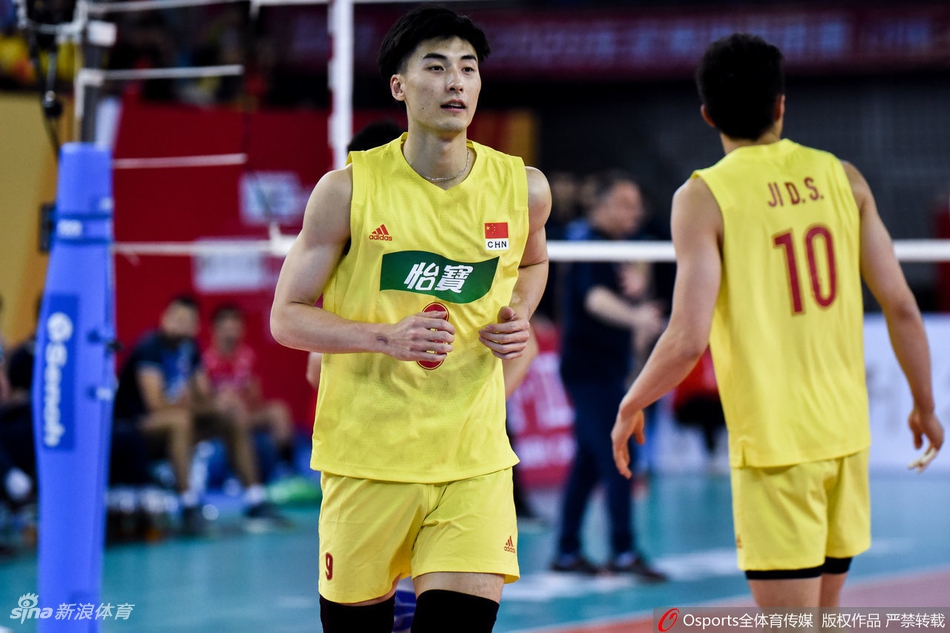 奥运资格赛中国男排0-3伊朗