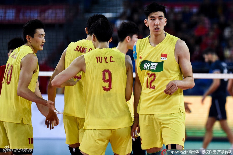 奥运资格赛中国男排0-3伊朗