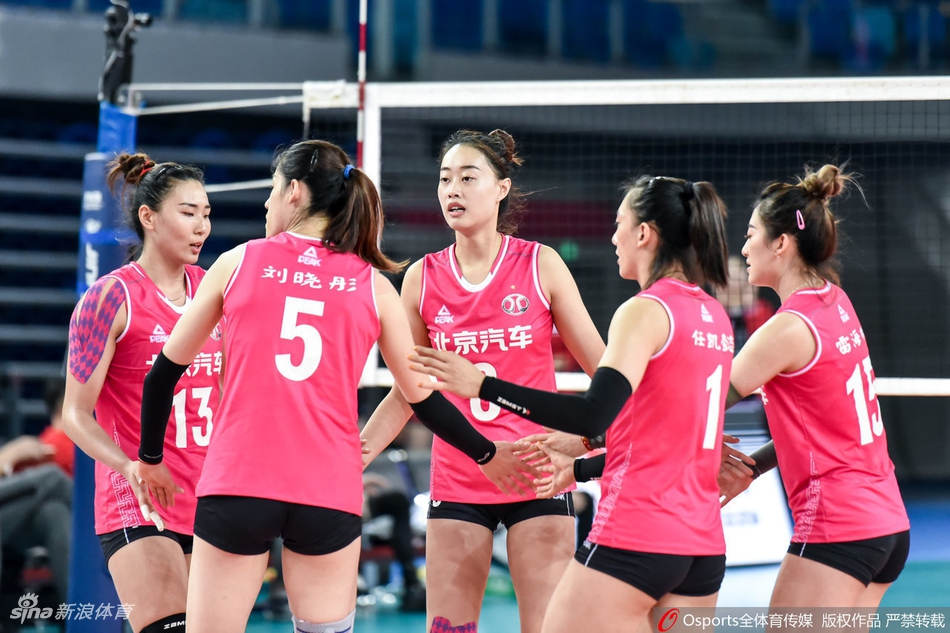 联赛江苏女排3-1北京