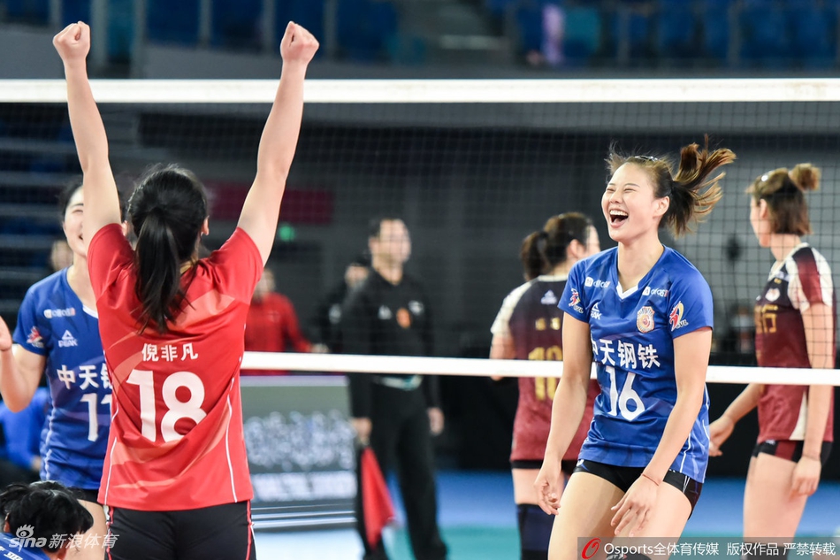 排超决赛天津女排3-1江苏夺冠