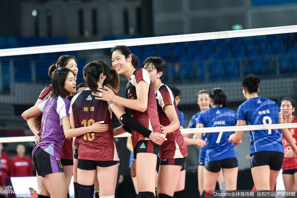 排超决赛天津女排3-1江苏夺冠