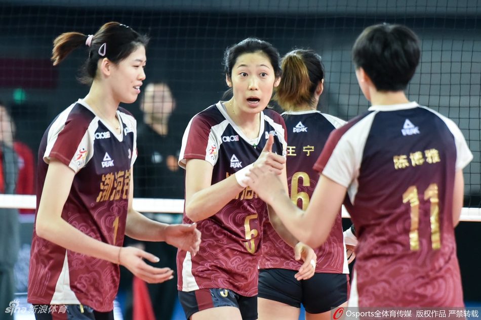 排超决赛天津女排3-1江苏夺冠