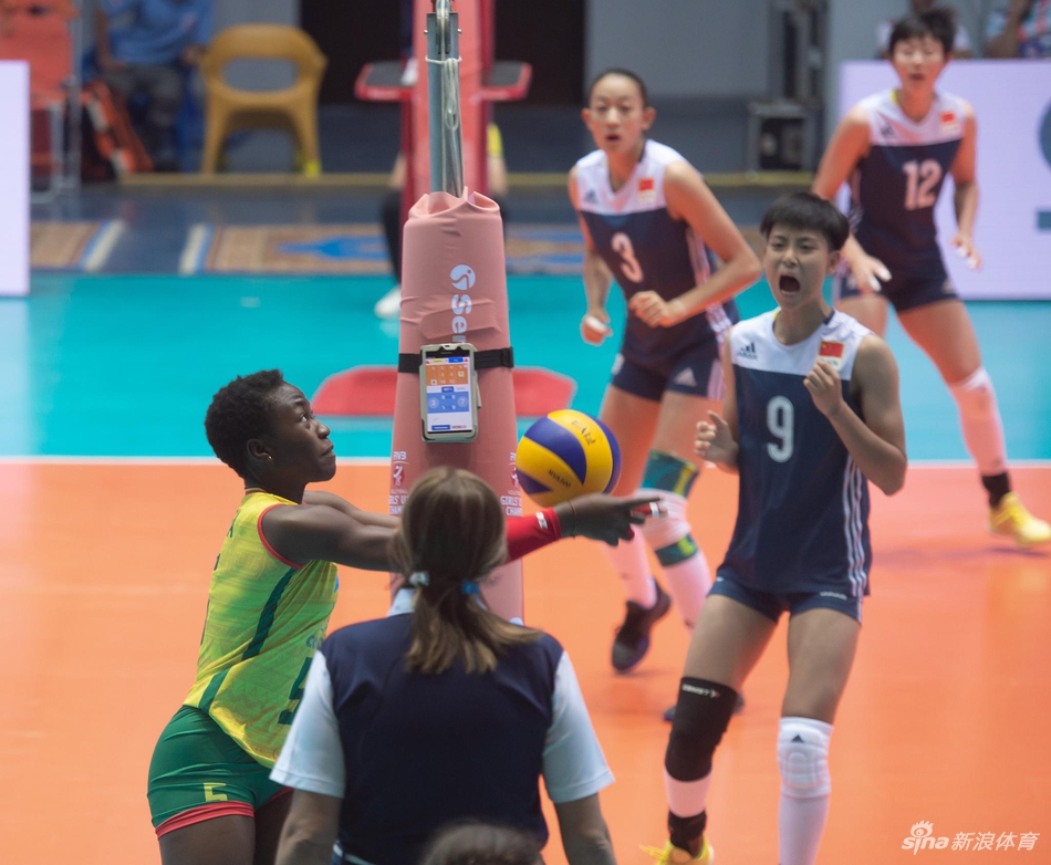 U18女排世锦赛中国3-0喀麦隆