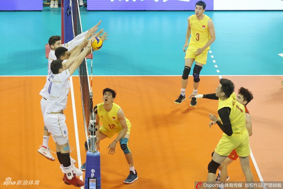 世联赛北仑站中国男排0-3法国