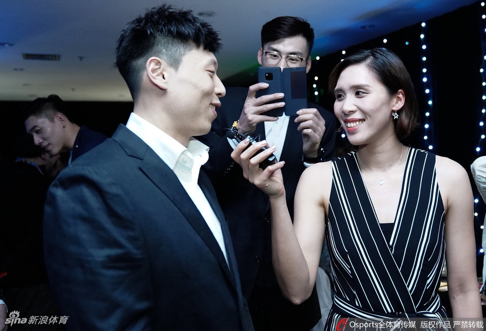 排超全明星红毯后台花絮