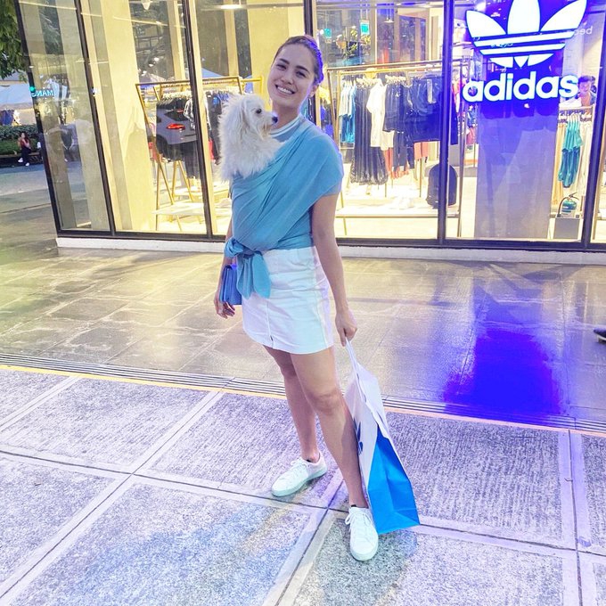 菲律宾排球女将参加世界小姐选拔赛