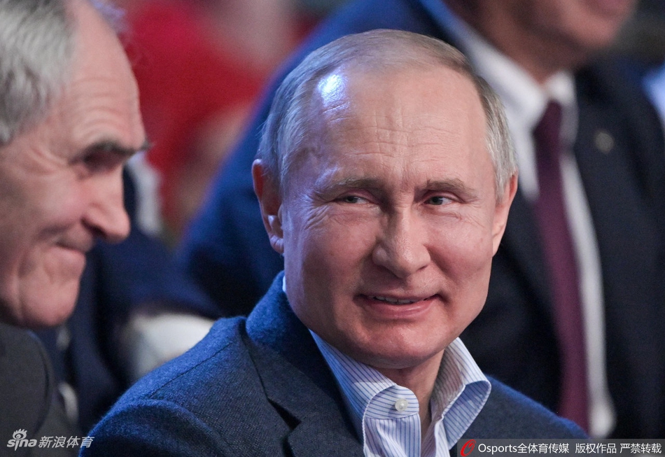 桑博联赛决赛普京场边观战