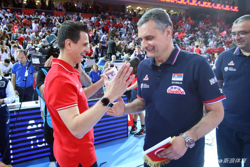 欧锦赛塞尔维亚3-2土耳其夺冠