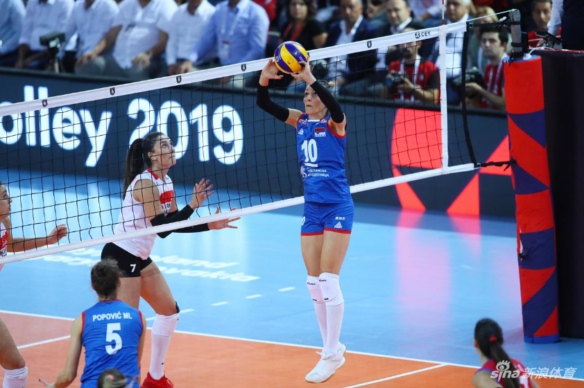 欧锦赛塞尔维亚3-2土耳其夺冠