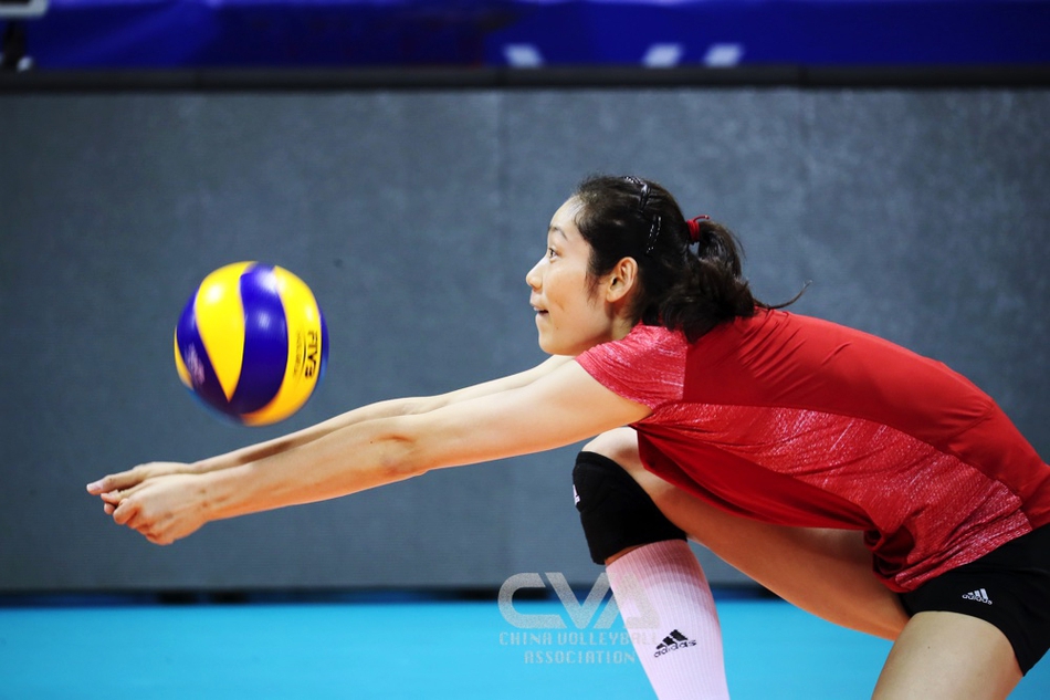 中国排协直击中国女排训练
