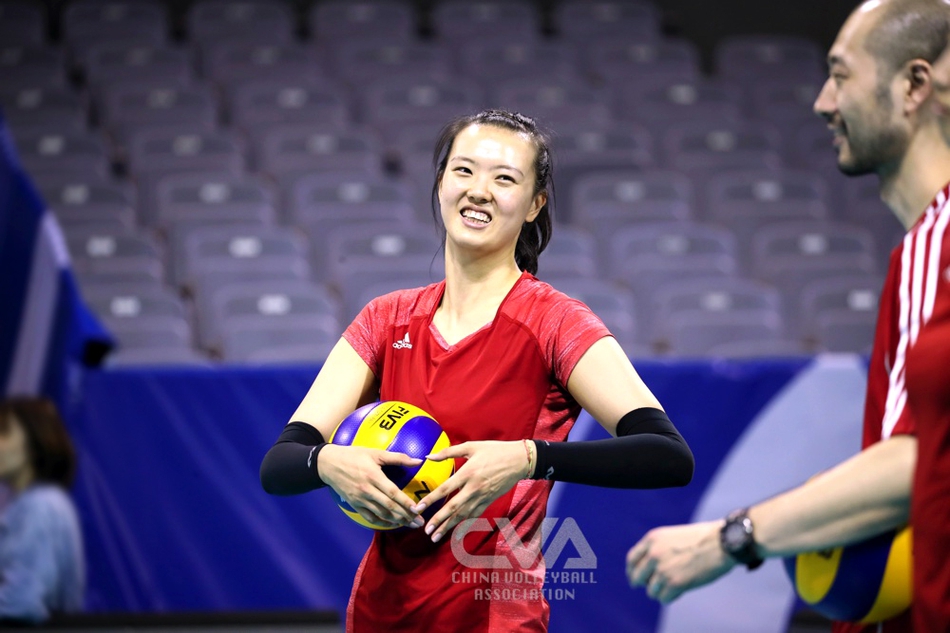 中国排协直击中国女排训练