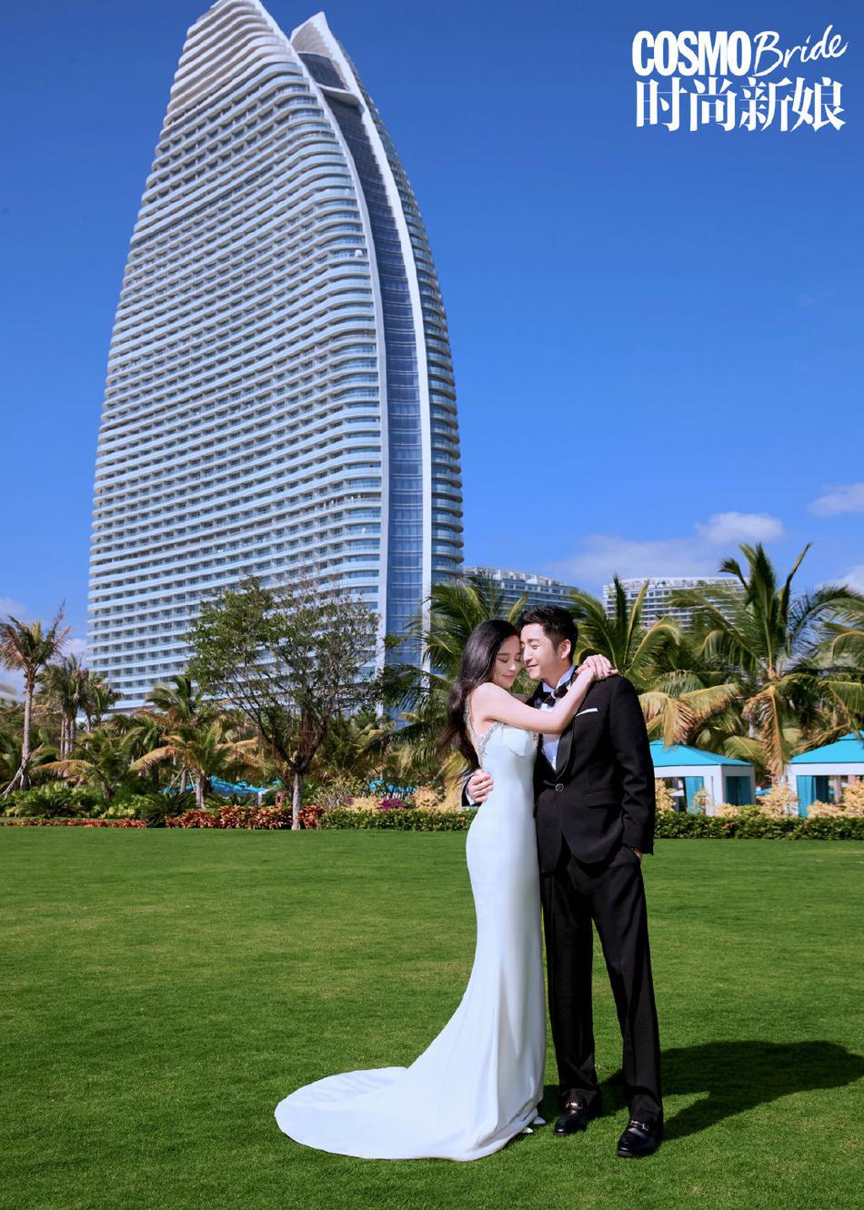 邹市明和妻子最新时尚大片