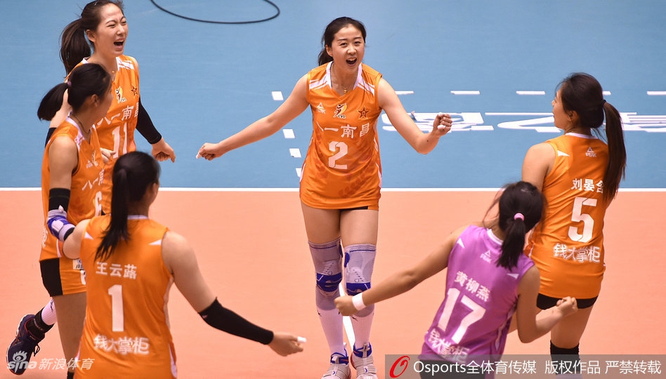 排超精英赛八一女排3-2山东