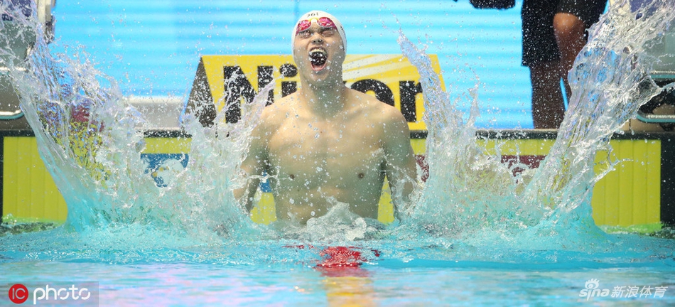 世锦赛400米自由泳孙杨夺冠