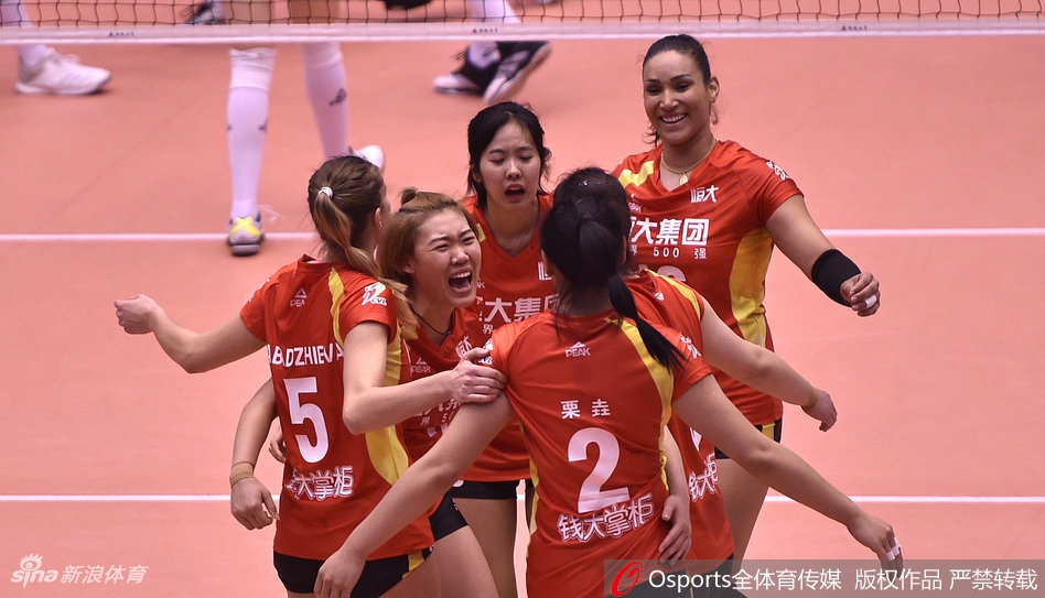 排超精英赛恒大女排3-0河南