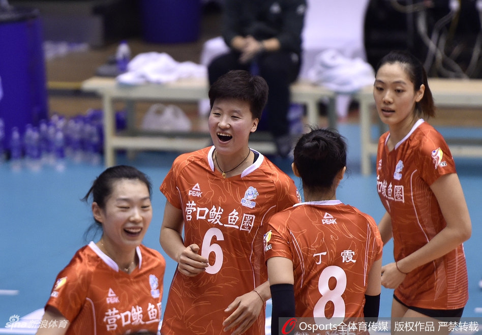 排超精英赛辽宁女排3-0河南