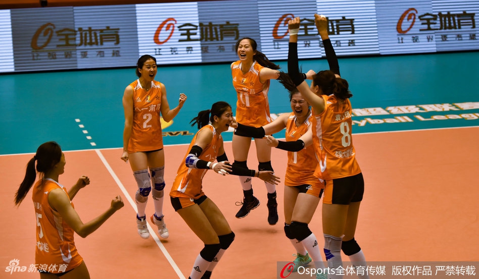 排超精英赛八一女排3-2山东