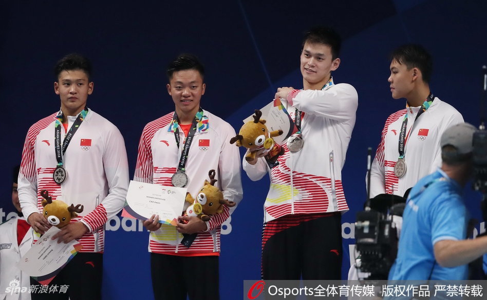 亚运男子4x100自接力中国亚军