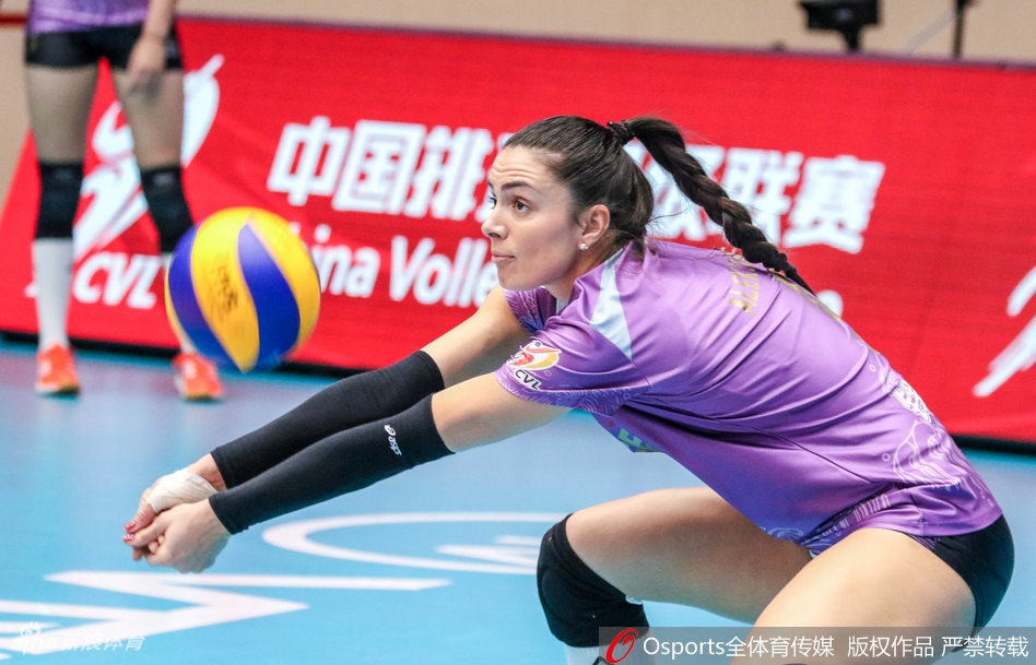 排超八强战天津女排3-0山东