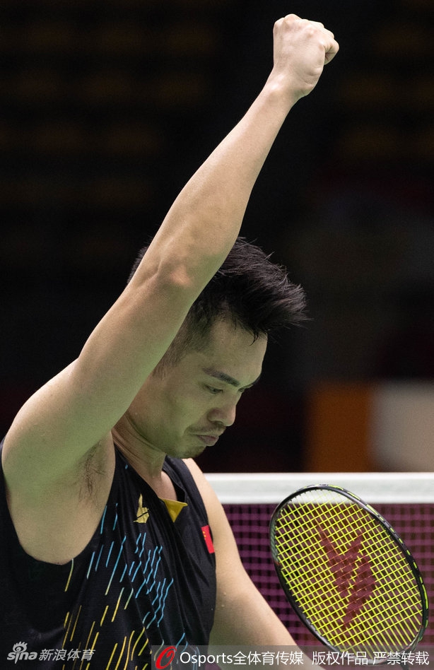 泰国羽球赛林丹2-1进八强