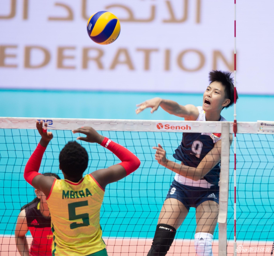 U18女排世锦赛中国3-0喀麦隆