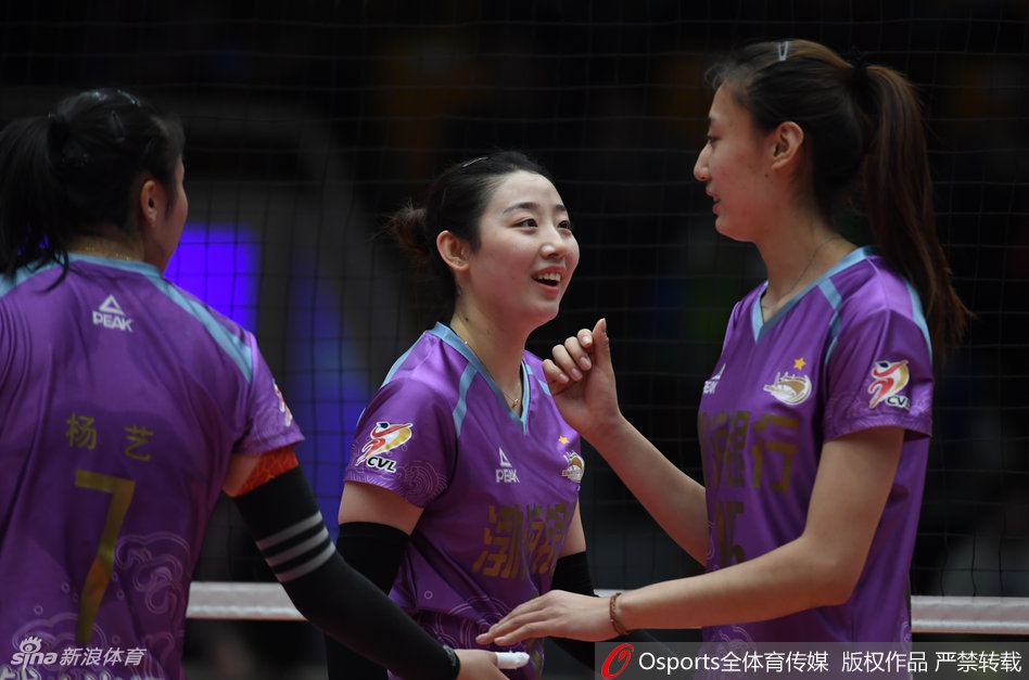 排超8强第10轮天津女排3-0辽宁