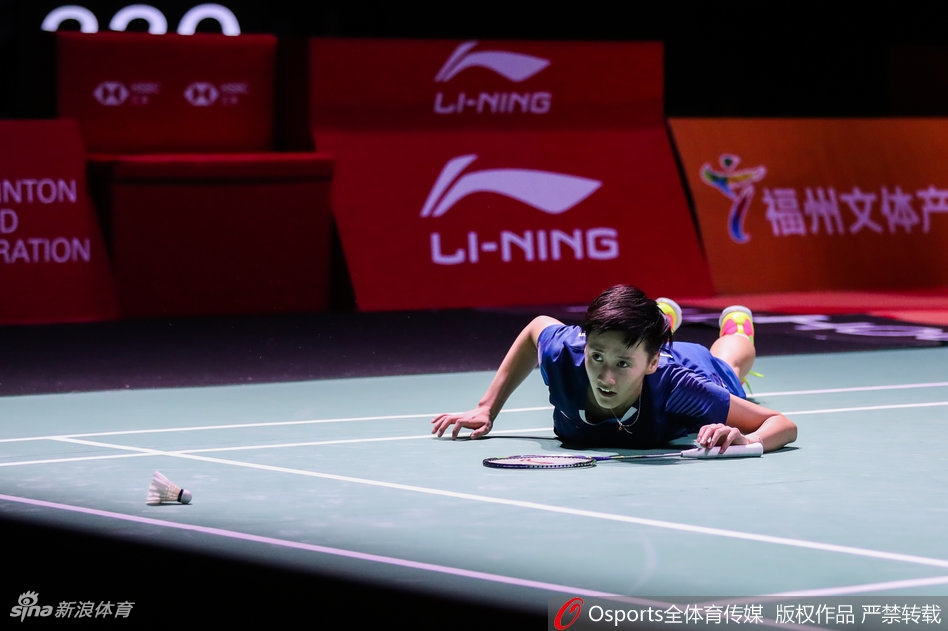 福州赛陈雨菲2-1马琳进决赛