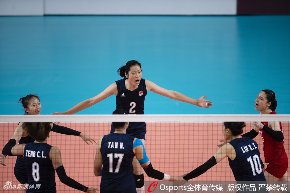 亚运女排小组赛中国3-0中国台北