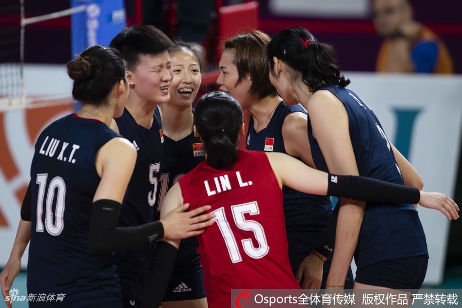 亚运女排小组赛中国3-0中国台北