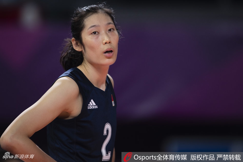 亚运女排小组赛中国3-0中国台北