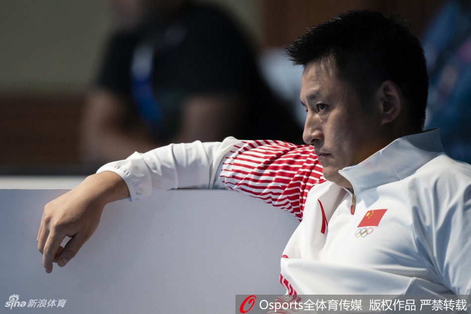 中国落败王海滨、仲满难掩失落