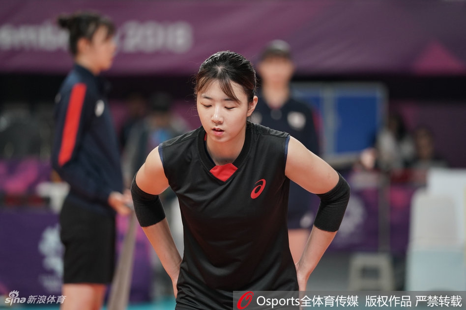 亚运女排小组赛中国3-0韩国