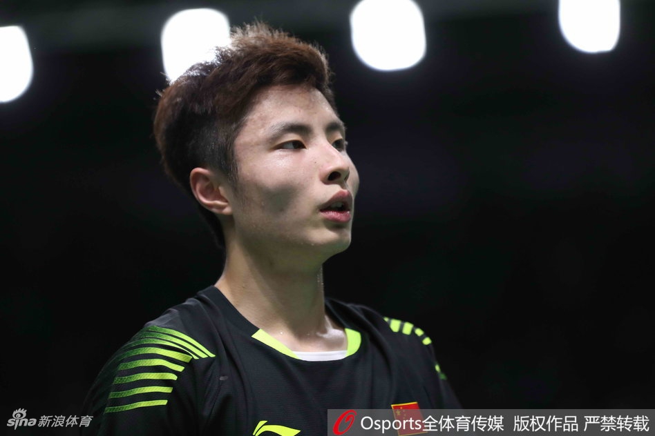 亚运羽球男单首轮石宇奇出局