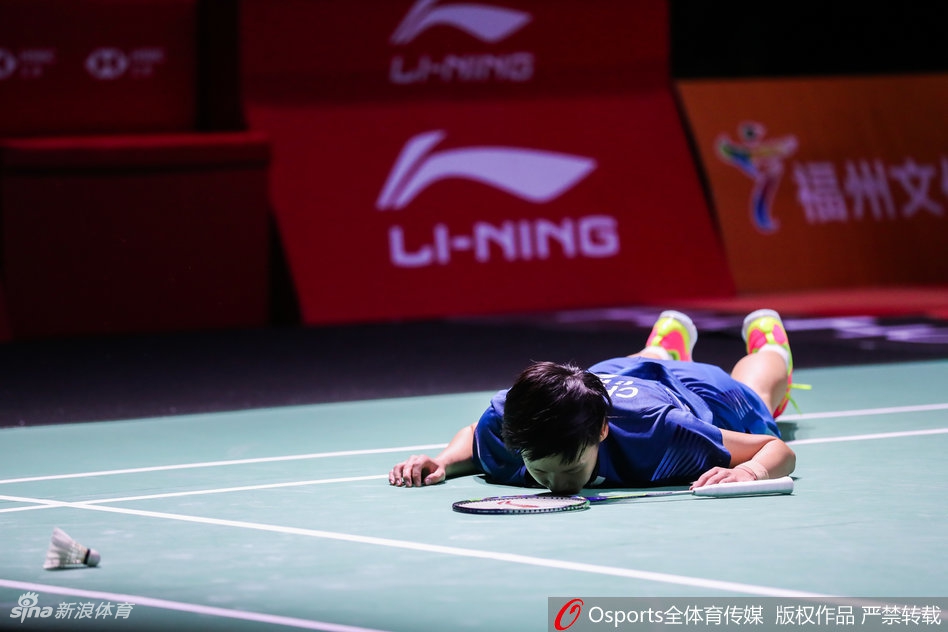 福州赛陈雨菲2-1马琳进决赛