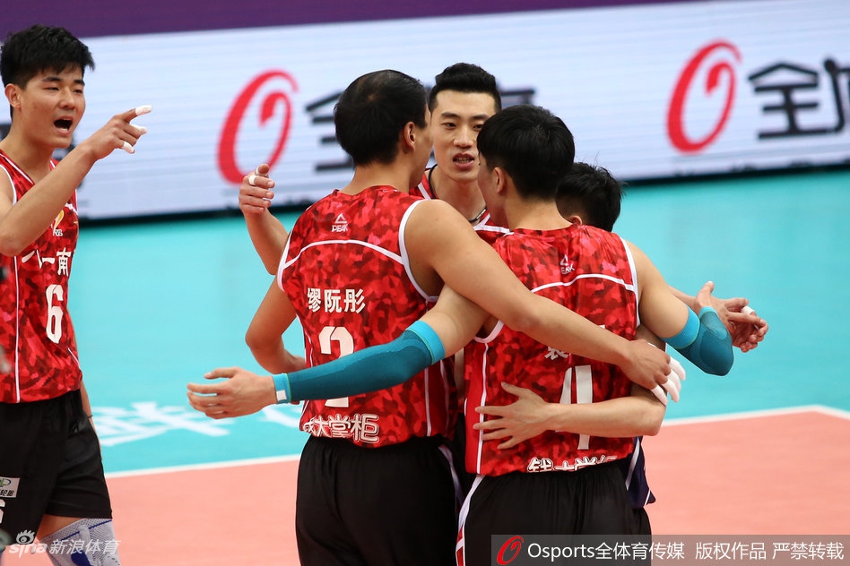 排超北京男排3-0八一男排