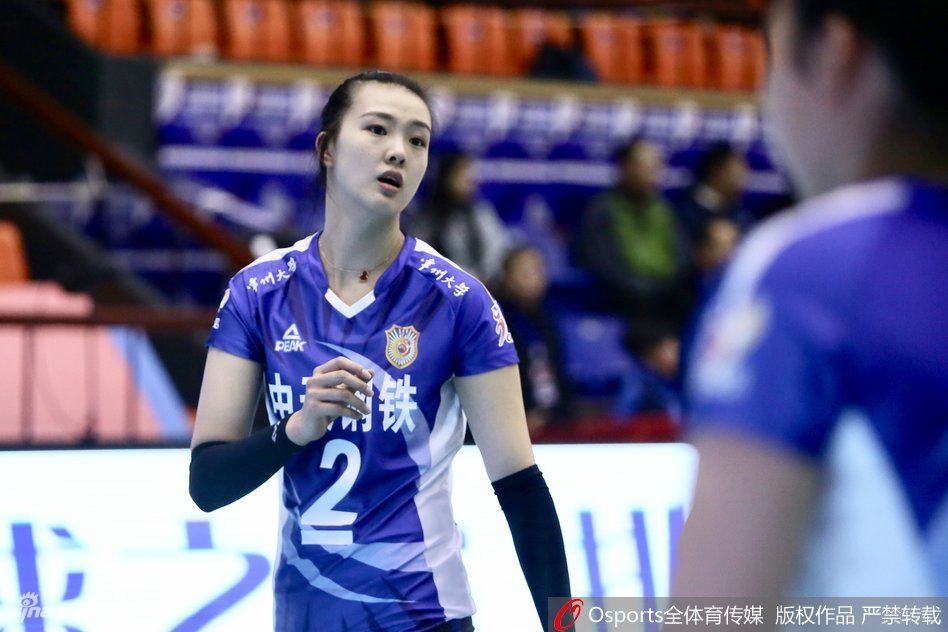 8强战次轮山东女排3-1江苏女排