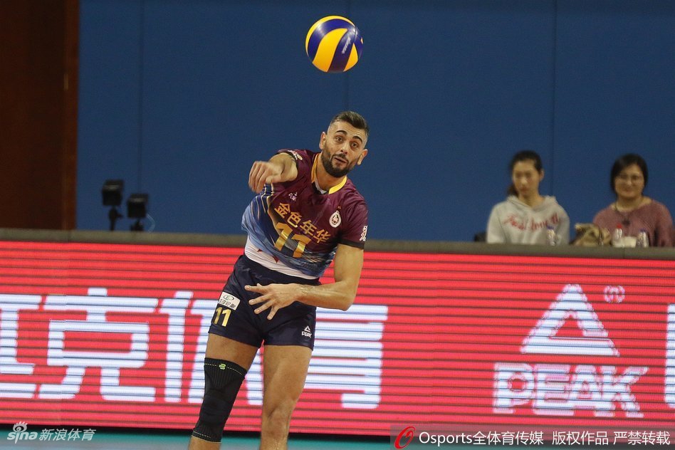 排超上海男排3:1胜江苏男排