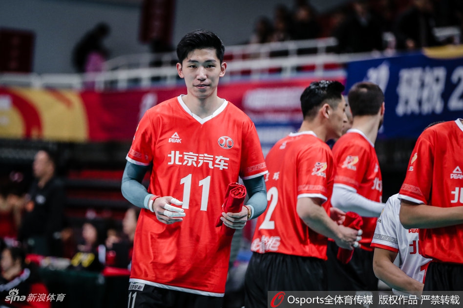 排超八强战北京男排3-1山东