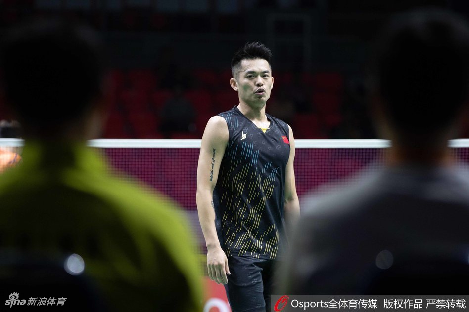 泰国羽球赛林丹2-1进八强