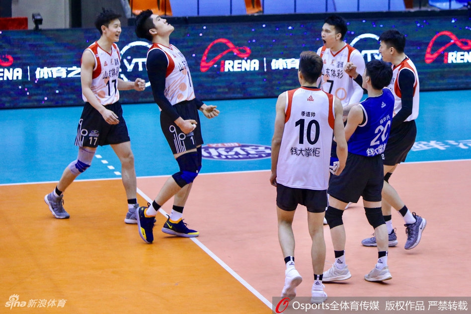 排超半决赛山东男排0-3北京